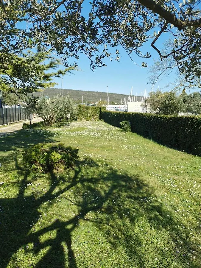 Home Nicole Bibinje Holiday home