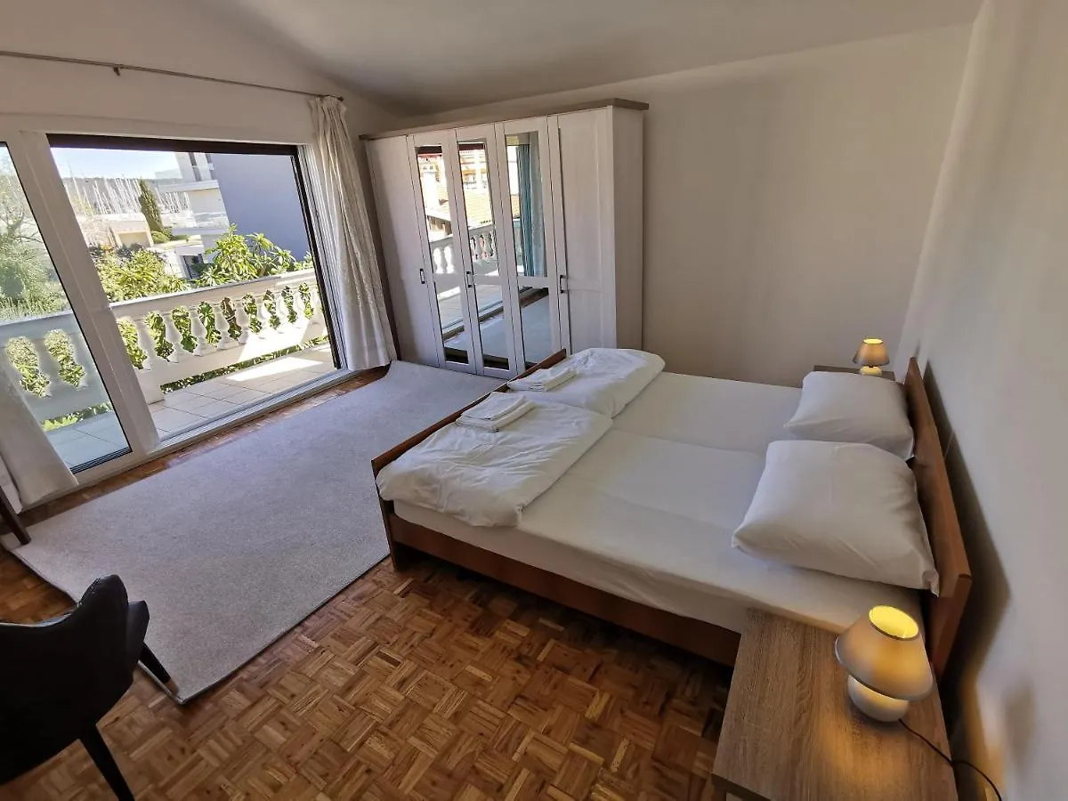 Holiday home Home Nicole Bibinje Croatia