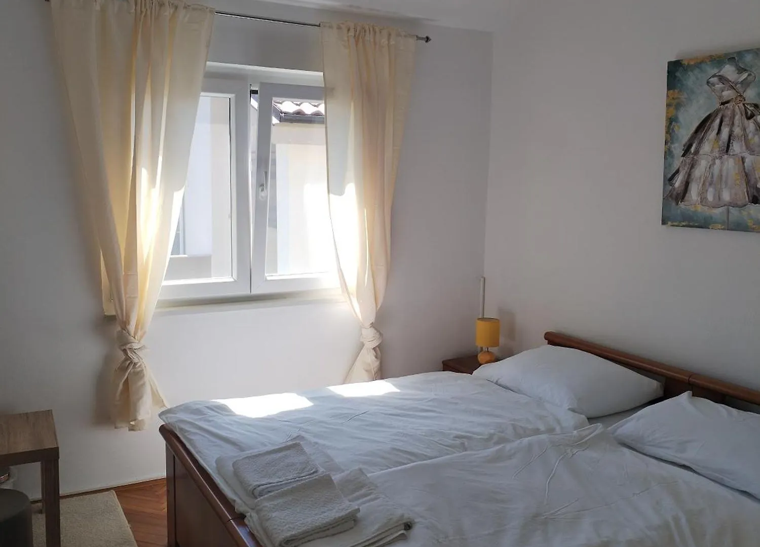 Home Nicole Bibinje 0*,
